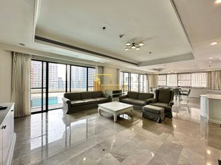 À louer 4 chambres condo à Khlong Toei, Bangkok