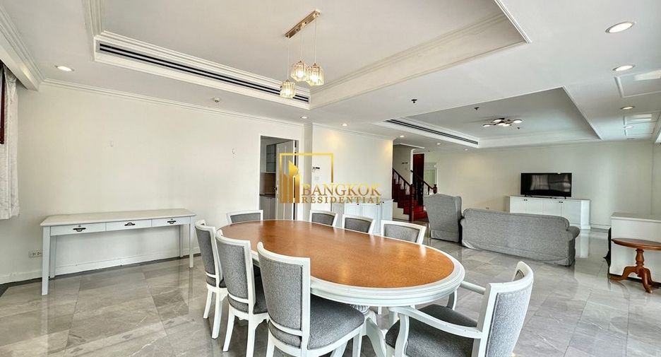 Condo en alquiler de 4 habitaciones en Khlong Toei, Bangkok