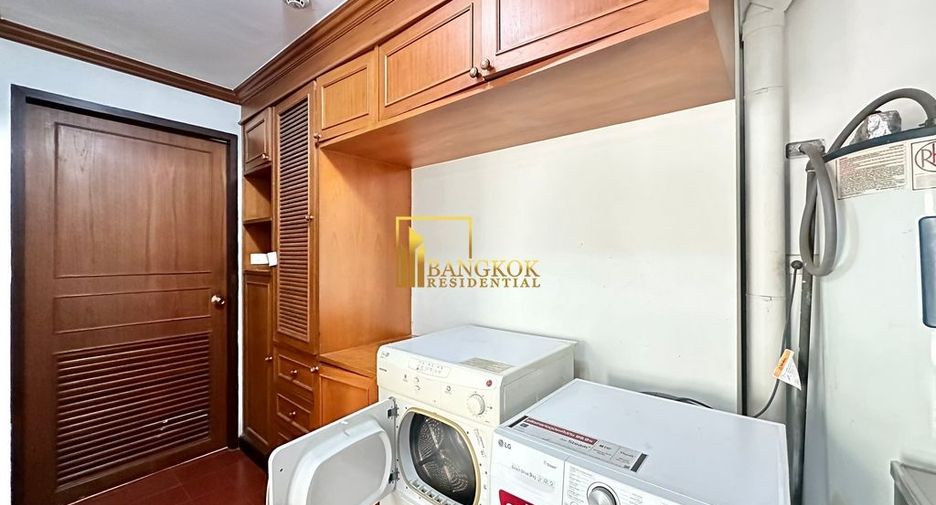 Condo en alquiler de 4 habitaciones en Khlong Toei, Bangkok