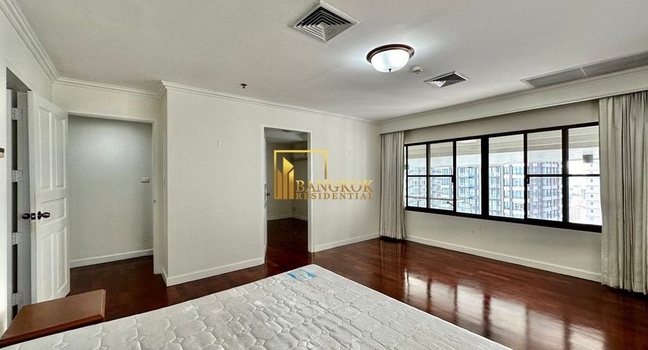 Condo en alquiler de 4 habitaciones en Khlong Toei, Bangkok