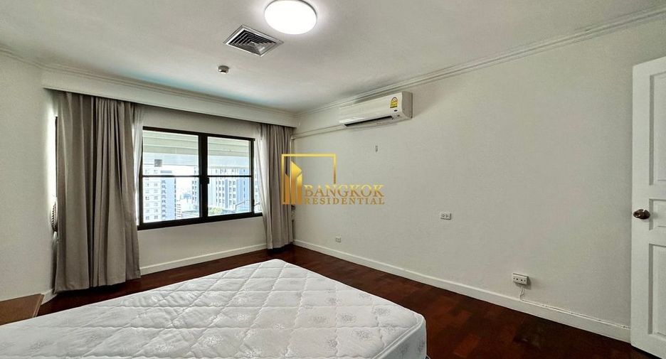 Condo en alquiler de 4 habitaciones en Khlong Toei, Bangkok