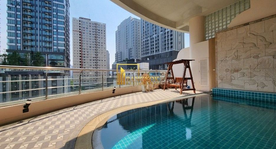 Condo en alquiler de 3 habitaciones en Khlong Toei, Bangkok