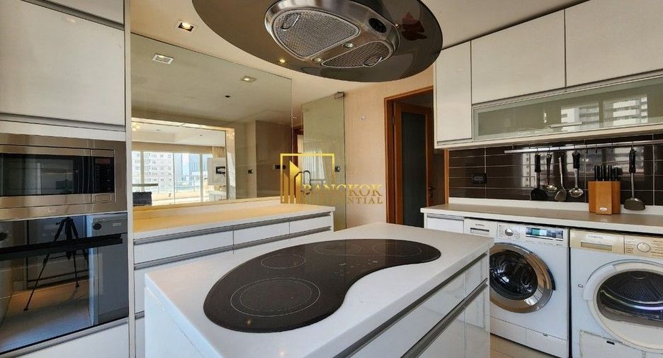 Condo en alquiler de 3 habitaciones en Khlong Toei, Bangkok