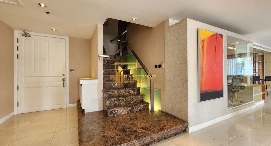 Condo en alquiler de 3 habitaciones en Khlong Toei, Bangkok