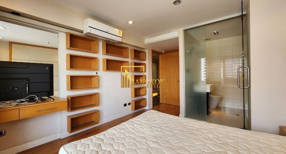 Condo en alquiler de 3 habitaciones en Khlong Toei, Bangkok