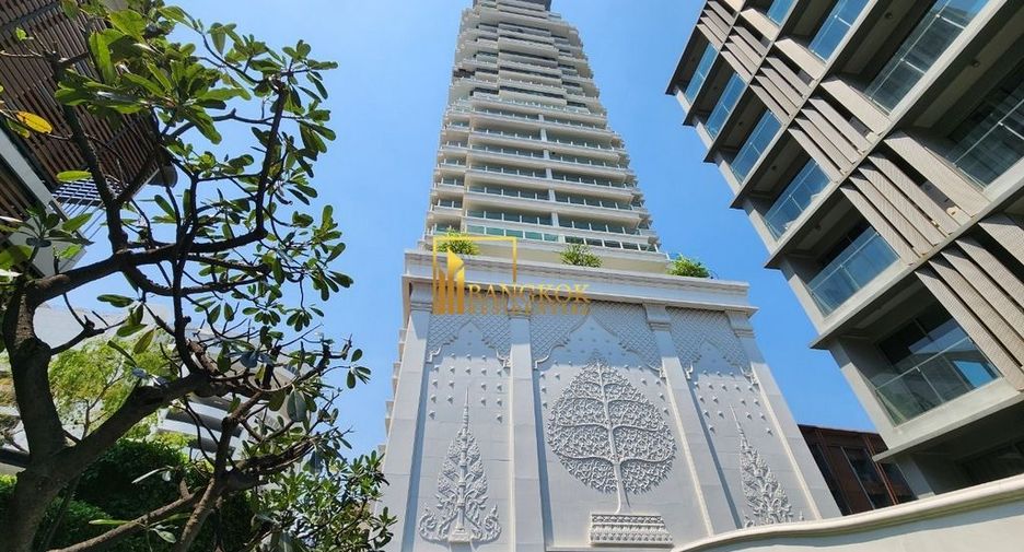 For rent 2 bedrooms condo in Watthana, Bangkok