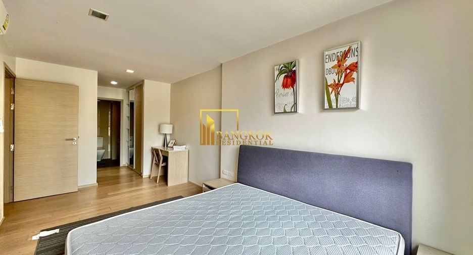 For rent 2 bedrooms condo in Khlong Toei, Bangkok