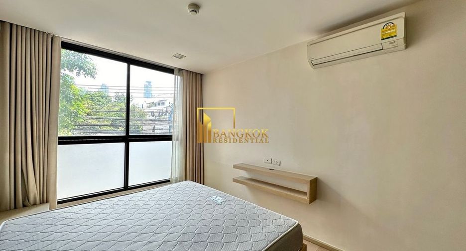 For rent 2 bedrooms condo in Khlong Toei, Bangkok