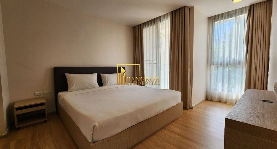 For rent 3 bedrooms condo in Khlong Toei, Bangkok