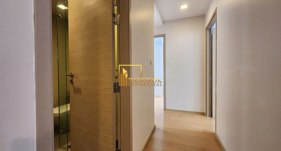 For rent 3 bedrooms condo in Khlong Toei, Bangkok