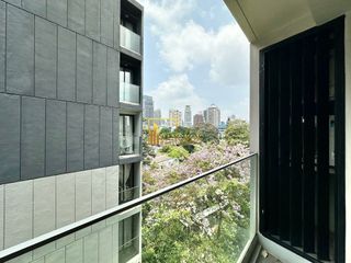 Condo en alquiler de 2 habitaciones en Khlong Toei, Bangkok