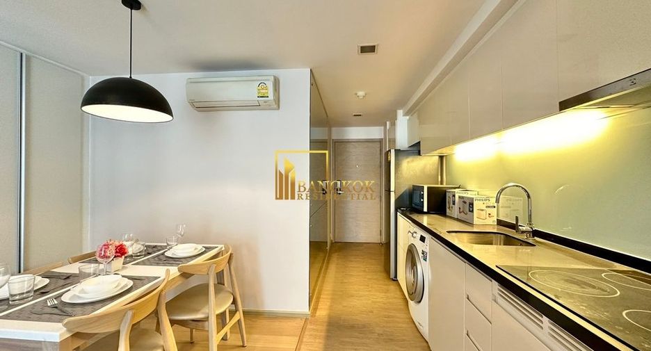For rent 2 bedrooms condo in Khlong Toei, Bangkok