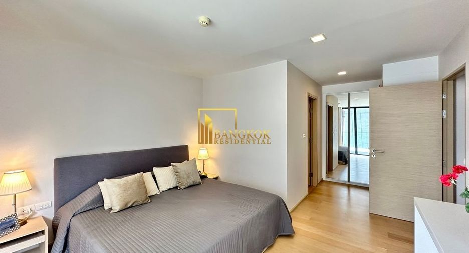 For rent 2 bedrooms condo in Khlong Toei, Bangkok