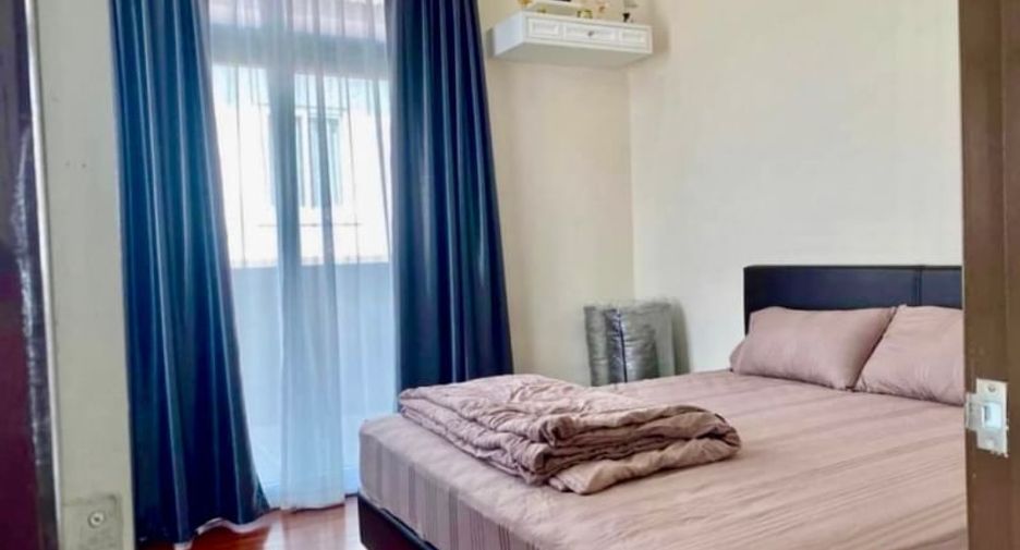 For rent 3 bedrooms house in Si Racha, Chonburi