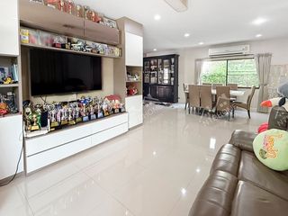 For sale 3 bed house in Mueang Nonthaburi, Nonthaburi