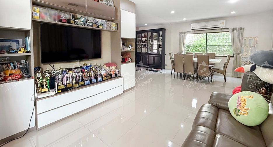 For sale 3 bed house in Mueang Nonthaburi, Nonthaburi