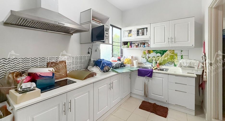 For sale 3 bed house in Mueang Nonthaburi, Nonthaburi