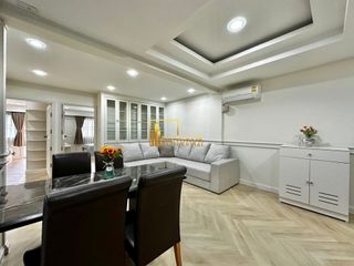 For rent 2 ベッドルーム apartment in Khlong Toei, Bangkok