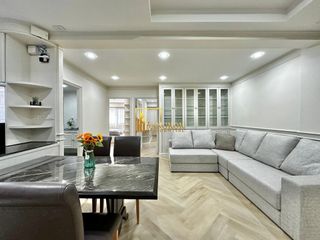 For rent 2 ベッドルーム apartment in Khlong Toei, Bangkok