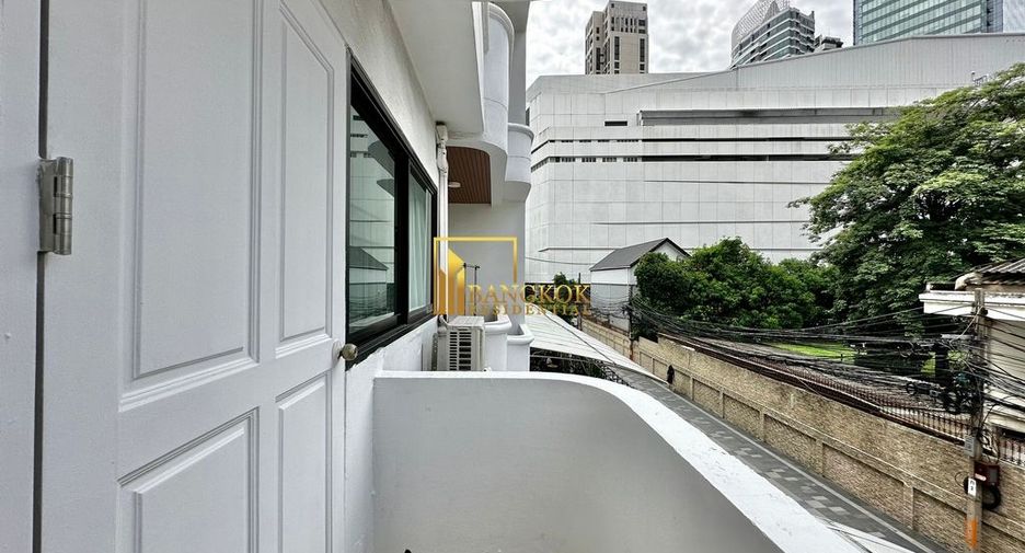 Apartment zur Miete mit 2 Zimmer in Khlong Toei, Bangkok