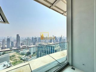 For rent 2 ベッドルーム condo in Pathum Wan, Bangkok