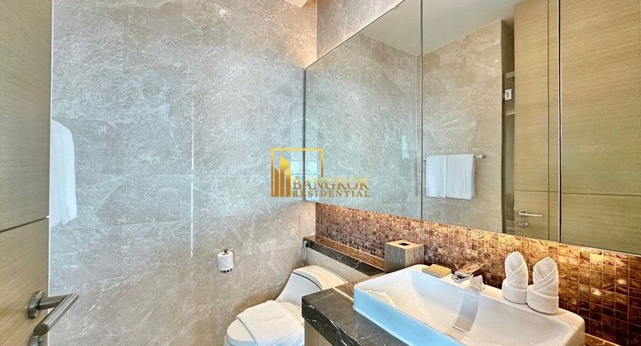For rent 2 bedrooms condo in Pathum Wan, Bangkok