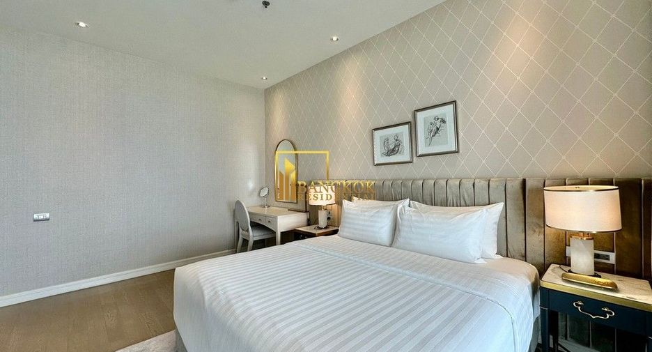 For rent 3 bedrooms condo in Pathum Wan, Bangkok