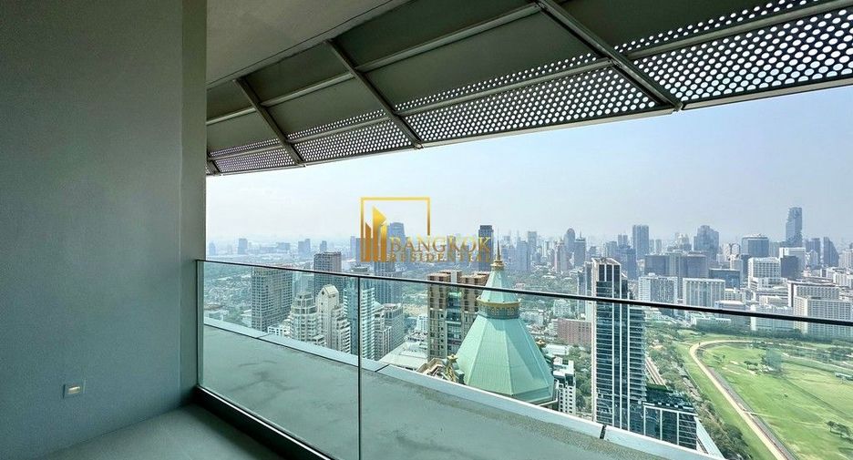 For rent 3 bedrooms condo in Pathum Wan, Bangkok