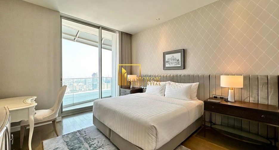 For rent 3 bedrooms condo in Pathum Wan, Bangkok