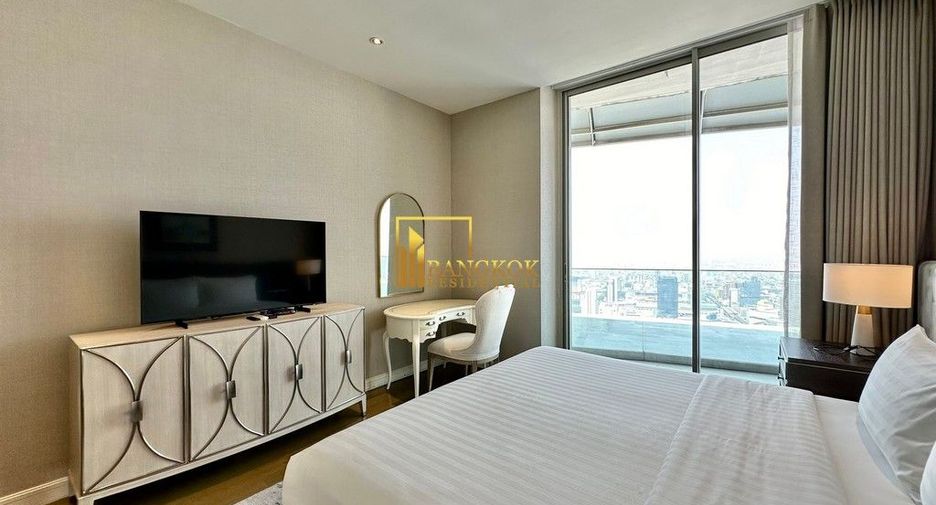For rent 3 bedrooms condo in Pathum Wan, Bangkok