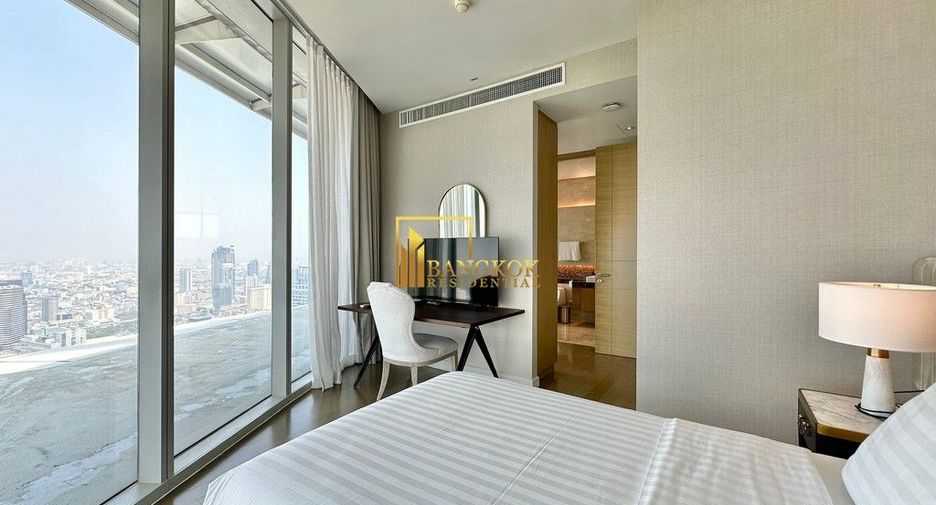For rent 3 bedrooms condo in Pathum Wan, Bangkok