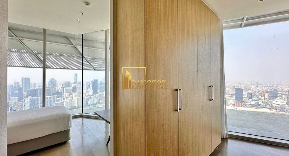 For rent 3 bedrooms condo in Pathum Wan, Bangkok