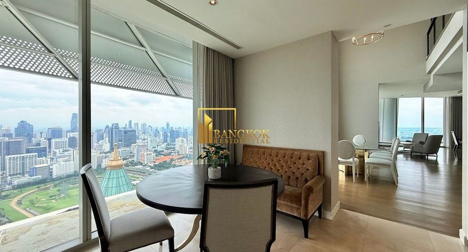 For rent 3 bedrooms condo in Pathum Wan, Bangkok