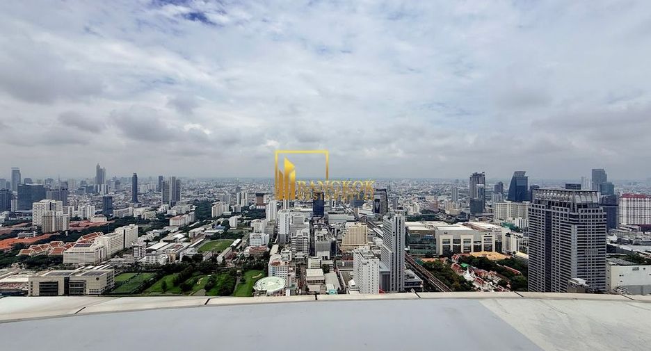 For rent 3 bedrooms condo in Pathum Wan, Bangkok