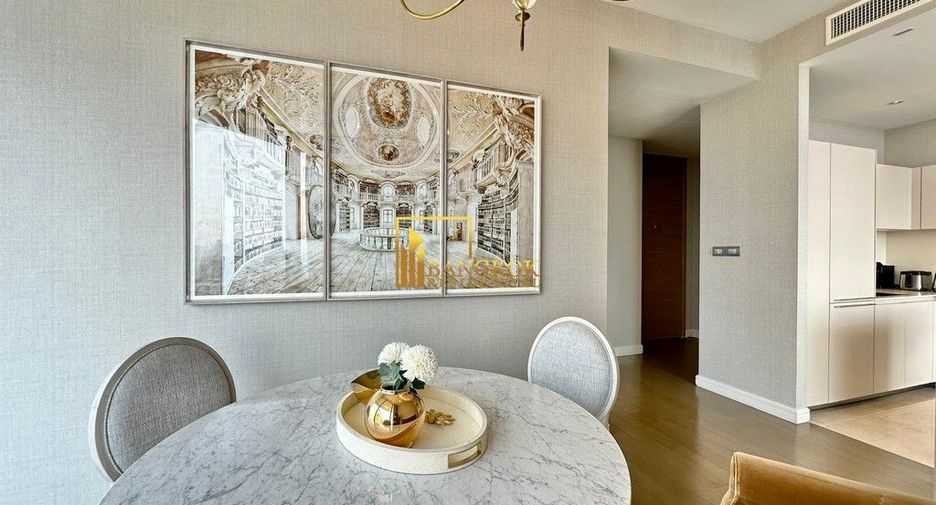 For rent 2 bedrooms condo in Pathum Wan, Bangkok