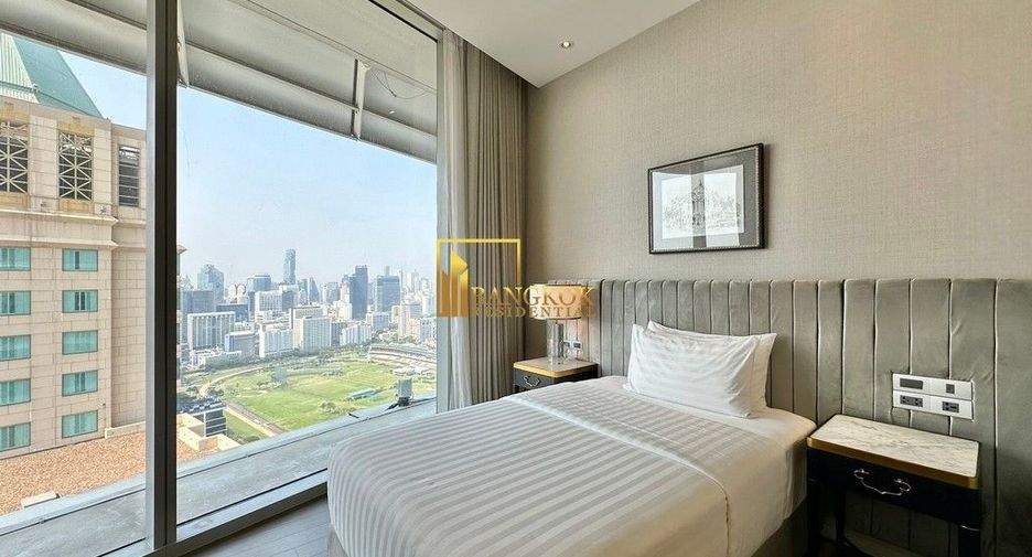 For rent 2 bedrooms condo in Pathum Wan, Bangkok