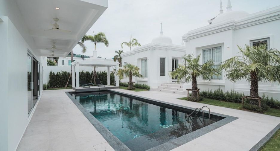 For rent and for sale 5 bedrooms villa in Mueang Phuket, Phuket