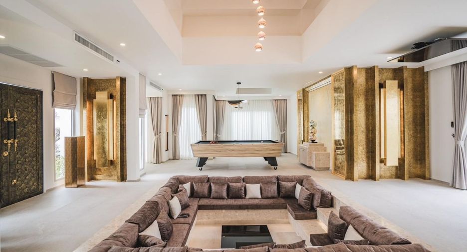 For rent and for sale 5 bedrooms villa in Mueang Phuket, Phuket