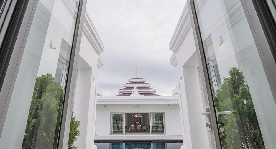 For rent and for sale 5 bedrooms villa in Mueang Phuket, Phuket