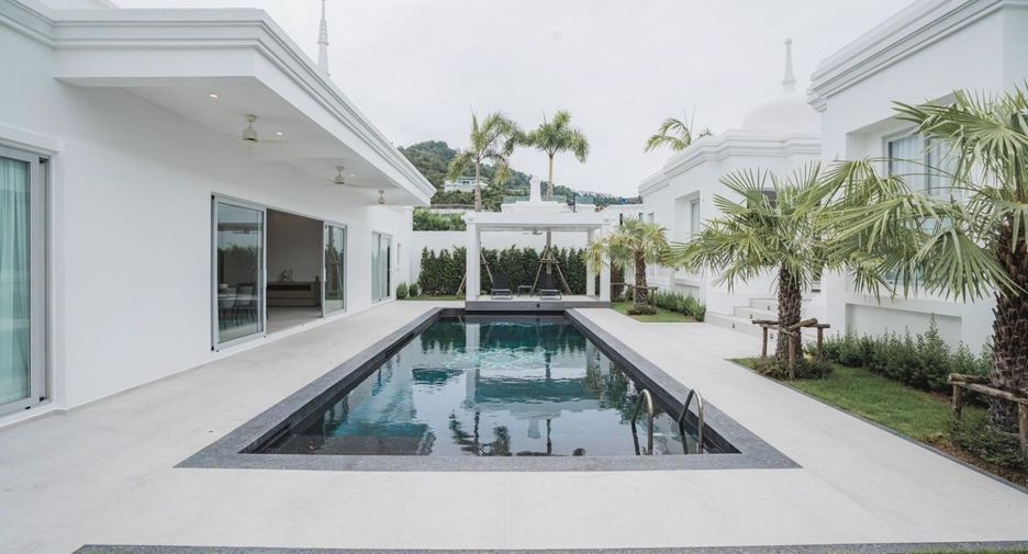 For rent and for sale 5 bedrooms villa in Mueang Phuket, Phuket
