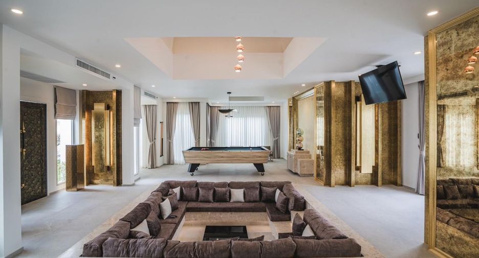For rent and for sale 5 bedrooms villa in Mueang Phuket, Phuket