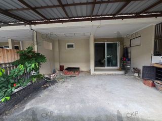 For sale 4 bedrooms townhouse in Phra Samut Chedi, Samut Prakan