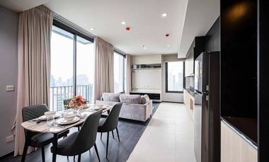 Condo en alquiler y en venta de 2 habitaciones en Khlong Toei, Bangkok