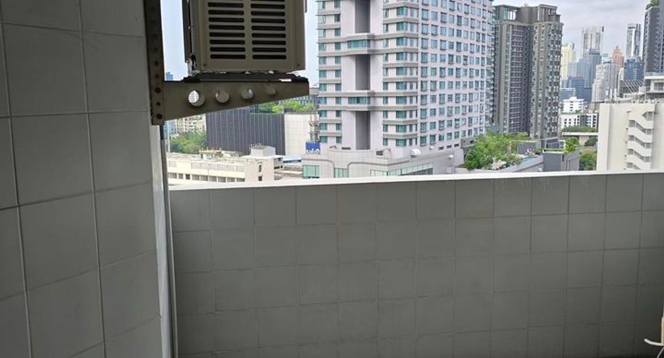 For sale 2 ベッドルーム condo in Watthana, Bangkok