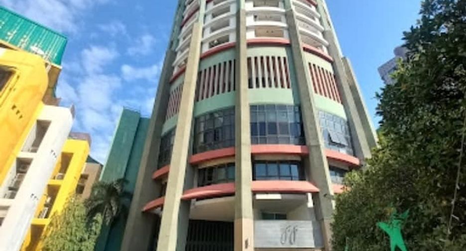 For sale 2 ベッドルーム condo in Watthana, Bangkok
