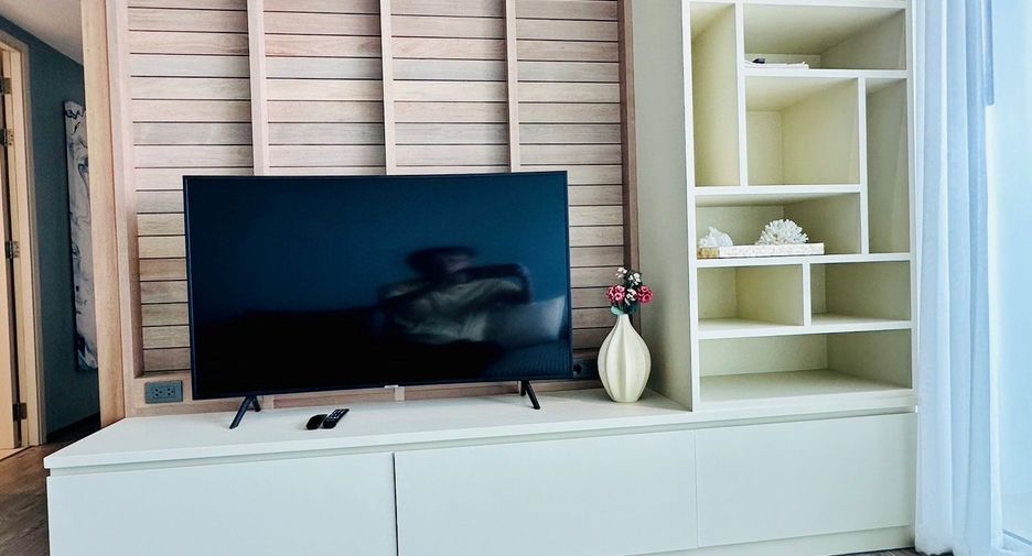 For sale 3 bed condo in Bang Lamung, Chonburi