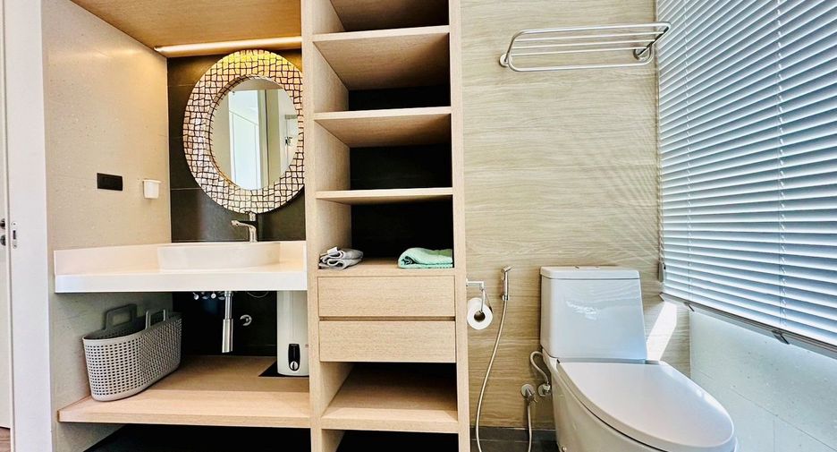 For sale 3 bed condo in Bang Lamung, Chonburi