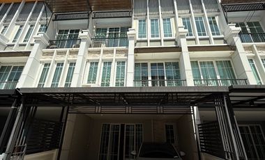 For sale 5 bedrooms house in Bueng Kum, Bangkok