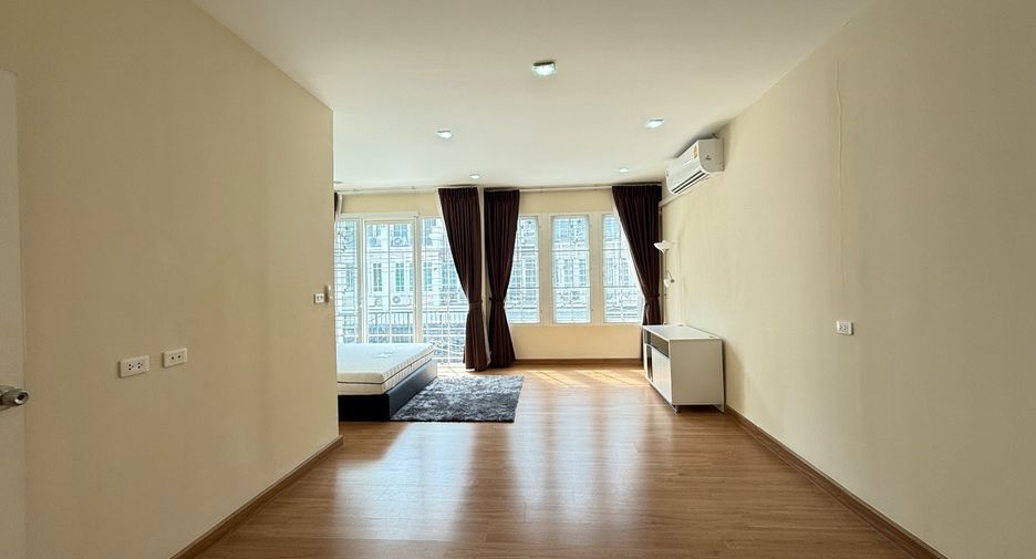 ขาย 5 ห้องนอน บ้านเดี่ยว ใน บึงกุ่ม, กรุงเทพฯ