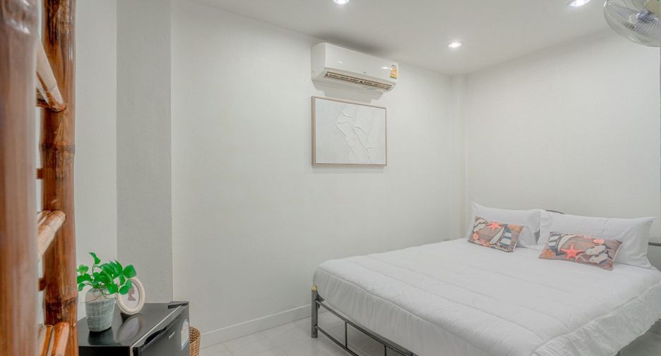 For sale 9 Beds hotel in Takua Pa, Phang Nga